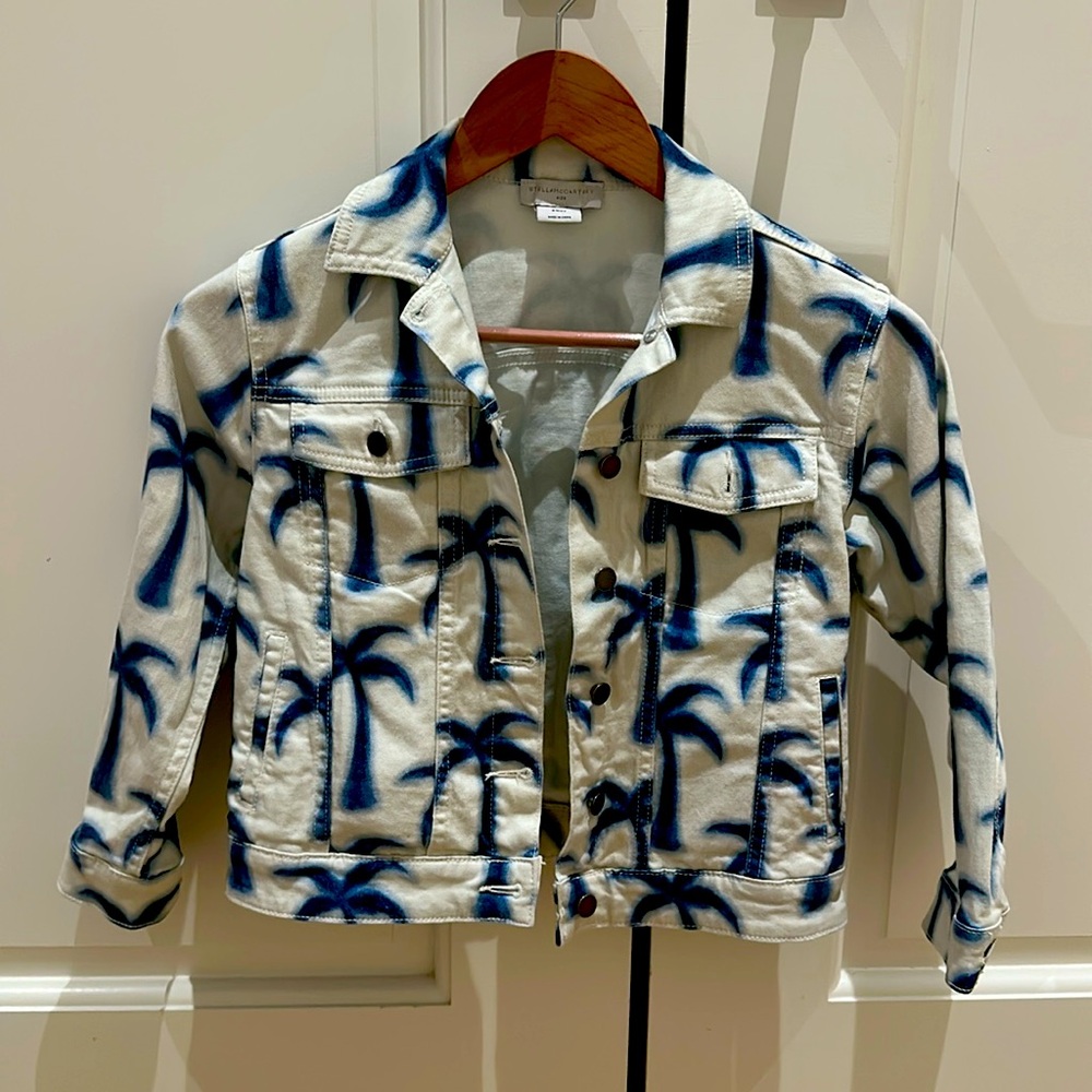 Stella Mcartney kids denim jacket 

Size 8 years